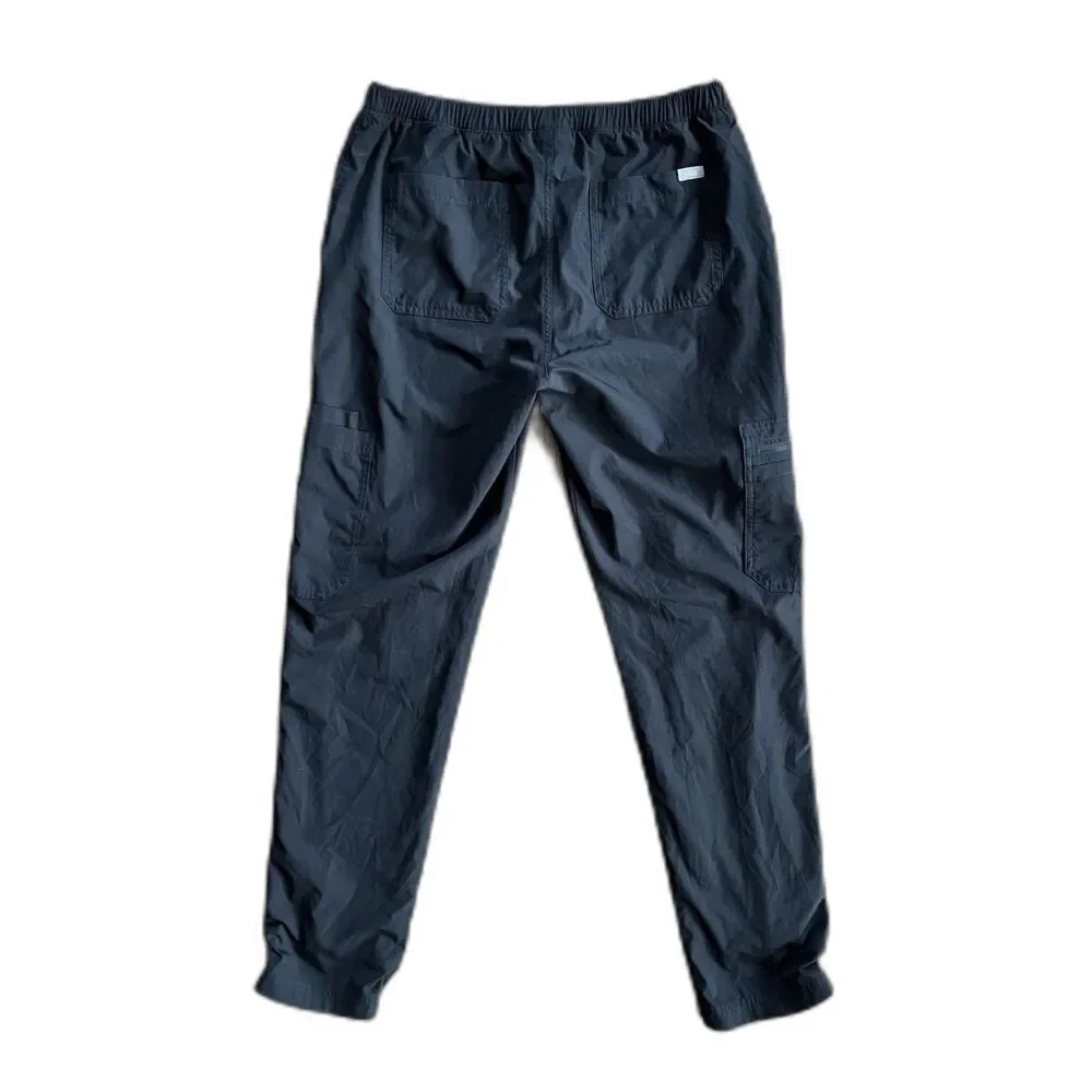 FIGS Technical Collection Gray Cairo Slim FREEx Lined Cargo Pants Mens Sz Medium